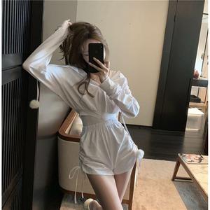 地球熟女黑白性生活色情视频
